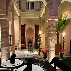 Riad Malaika, Esauira